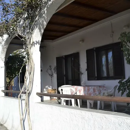 Holiday home Charming Traditional House In Agia Anna Beach
